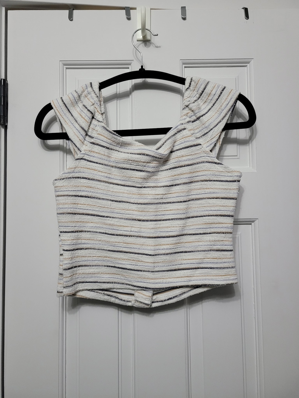 Rewind Cream Striped Button-Front Crop Top - Picture 3 of 3